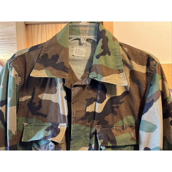 Vintage USMC Military Jacket Mens Small LS Woodland Camo Missing 2 Buttons - Picture 3 of 12